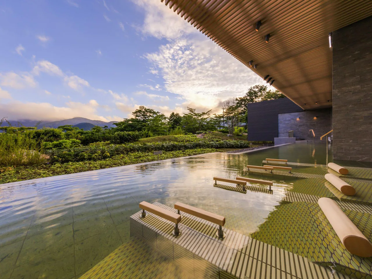 箱根蘆之湖花織旅館-1